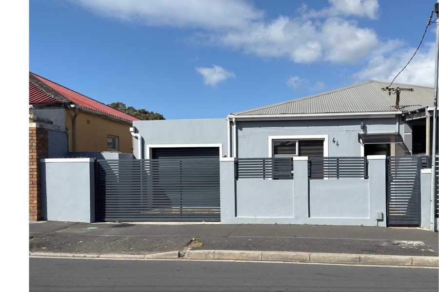 2 Bedroom Property for Sale in Kensington Western Cape